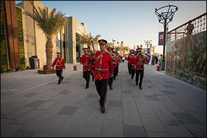 Performances by the Abu Dhabi Police Music Band Attracts Visitors to Sheikh Zayed Festival