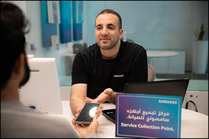 du Partners with Samsung to inaugurate its first Service Collection Point in Abu Dhabi Store